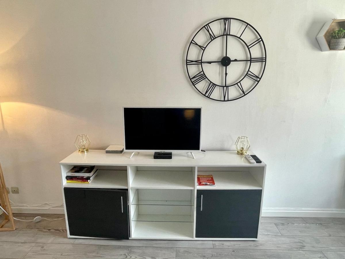 Appartement Entier Moissac Centre 30 M2 Calme Avec Cour Interieure Pour Velos A 50M Du Marche De 모이작 외부 사진